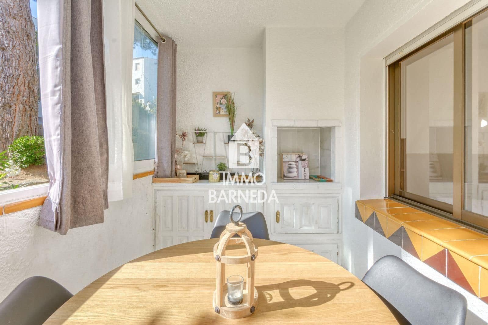 1 chambre Appartement à vendre à Roses avec piscine garage - 139 500 € (Ref: 10132114)
