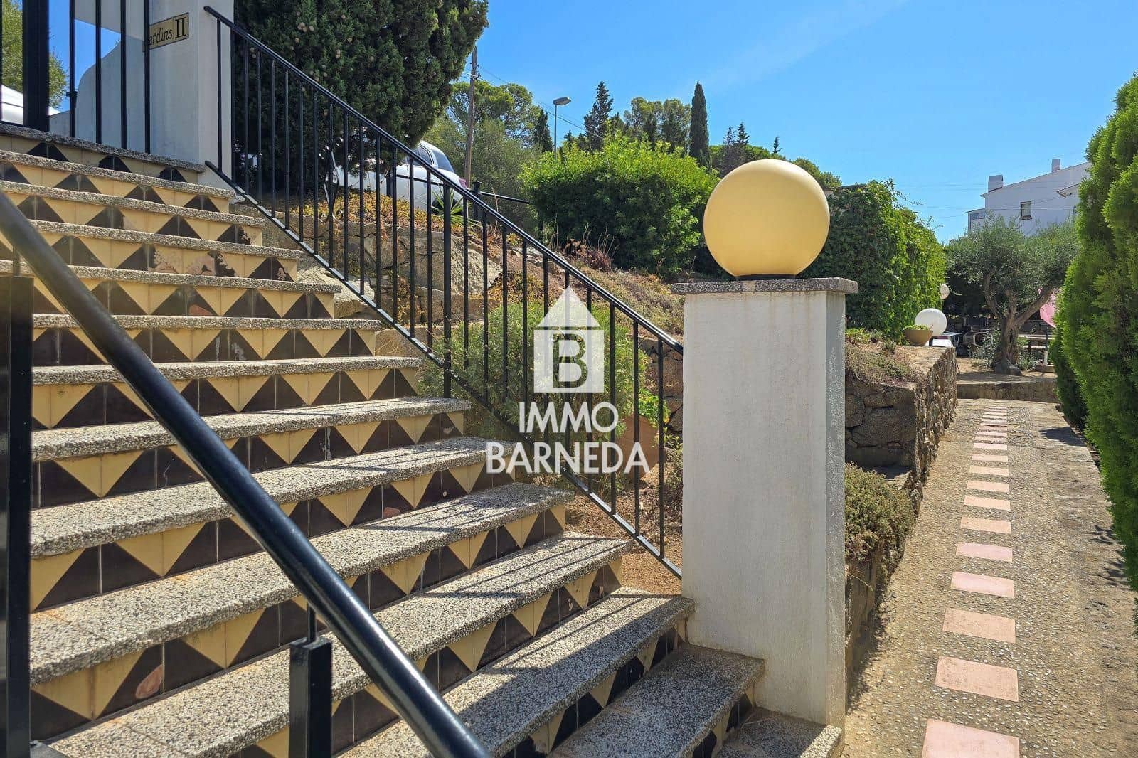 1 chambre Appartement à vendre à Roses avec piscine garage - 139 500 € (Ref: 10132114)