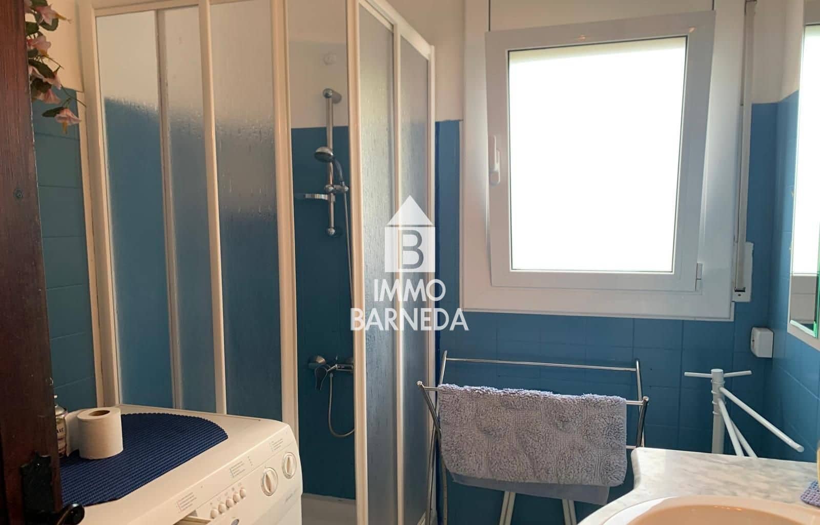 2 bedroom Flat for sale in Roses with garage - € 387,000 (Ref: 10132115)