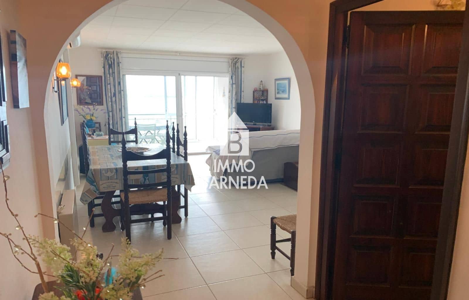 2 bedroom Flat for sale in Roses with garage - € 387,000 (Ref: 10132115)