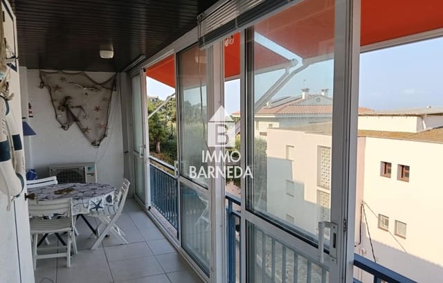 2 bedroom Flat for sale in Roses with garage - € 387,000 (Ref: 10132115)