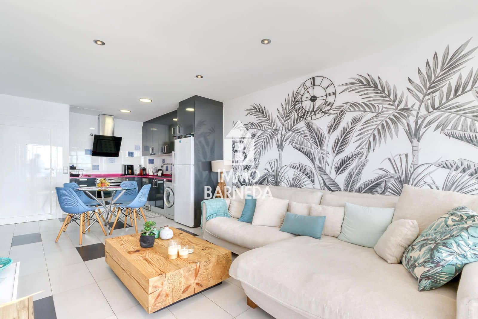 2 Zimmer Wohnung zu verkaufen in Roses mit Garage - 277.000 € (Ref: 10132141)