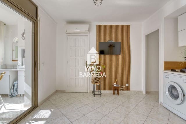1 Zimmer Wohnung zu verkaufen in Roses mit Pool Garage - 139.500 € (Ref: 10134868)