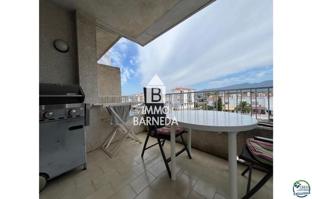 Flat for sale in Empuriabrava, Castelló d'Empúries - € 169,000 (Ref: 10136540)