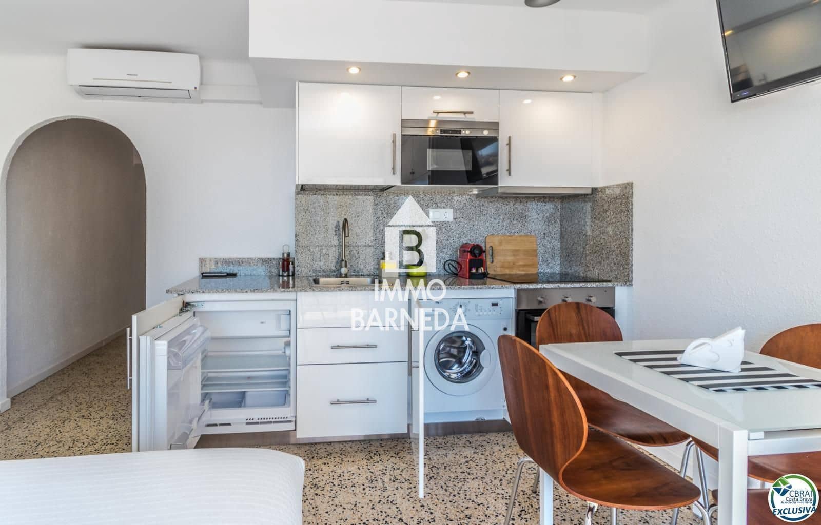 Flat for sale in Empuriabrava - € 119,000 (Ref: 10149413)