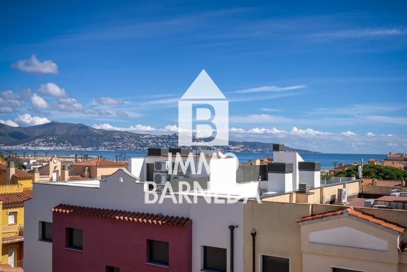 2 Zimmer Wohnung zu verkaufen in Empuriabrava mit Pool - 188.000 € (Ref: 10159970)