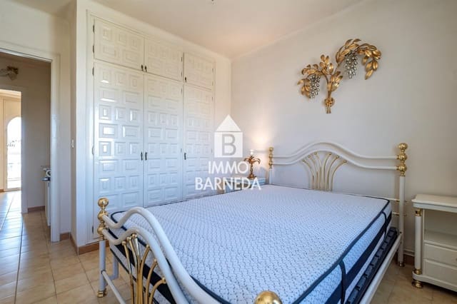 3 slaapkamer Villa te koop in Empuriabrava, Castelló d'Empúries met zwembad garage - € 460.000 (Ref: 10159971)