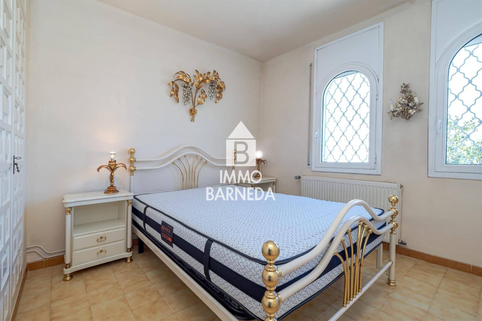 3 slaapkamer Villa te koop in Empuriabrava met zwembad garage - € 460.000 (Ref: 10159971)