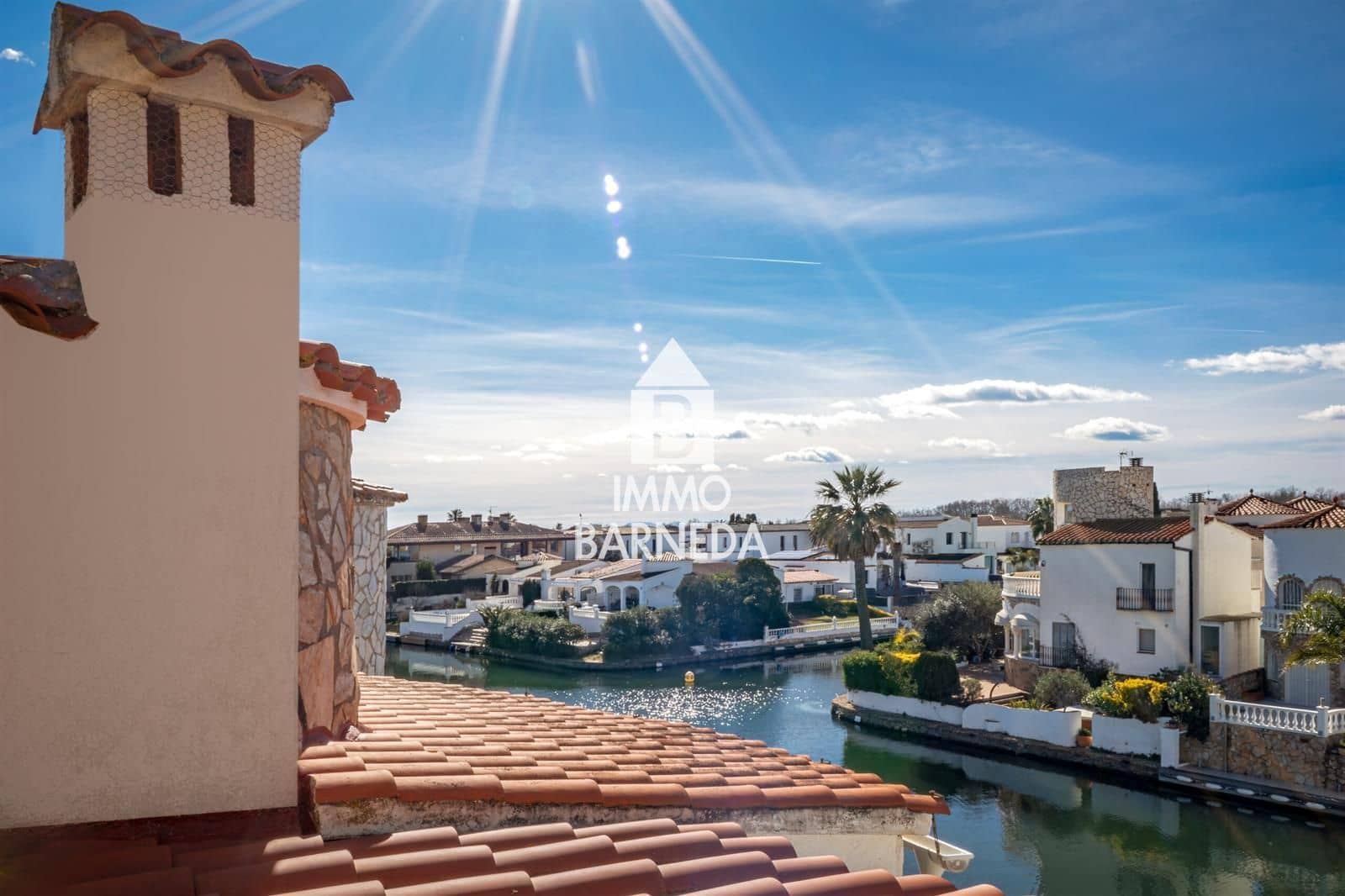 3 slaapkamer Villa te koop in Empuriabrava met zwembad garage - € 460.000 (Ref: 10159971)