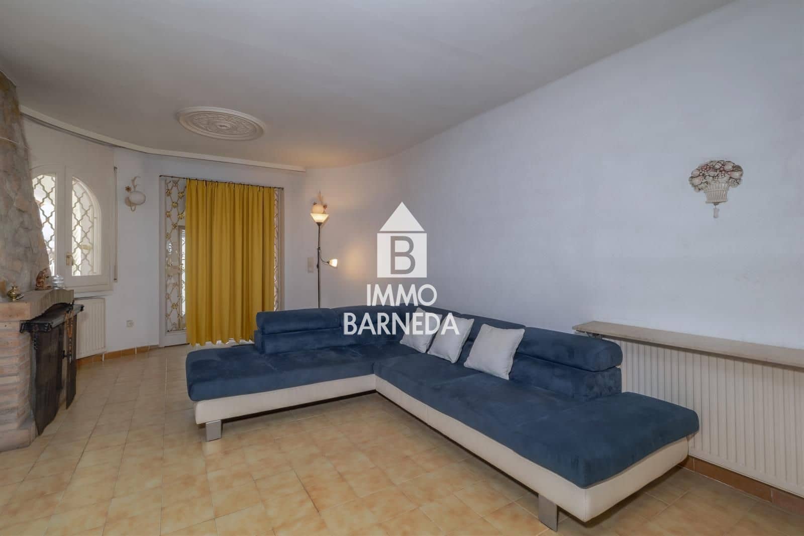 3 slaapkamer Villa te koop in Empuriabrava met zwembad garage - € 460.000 (Ref: 10159971)