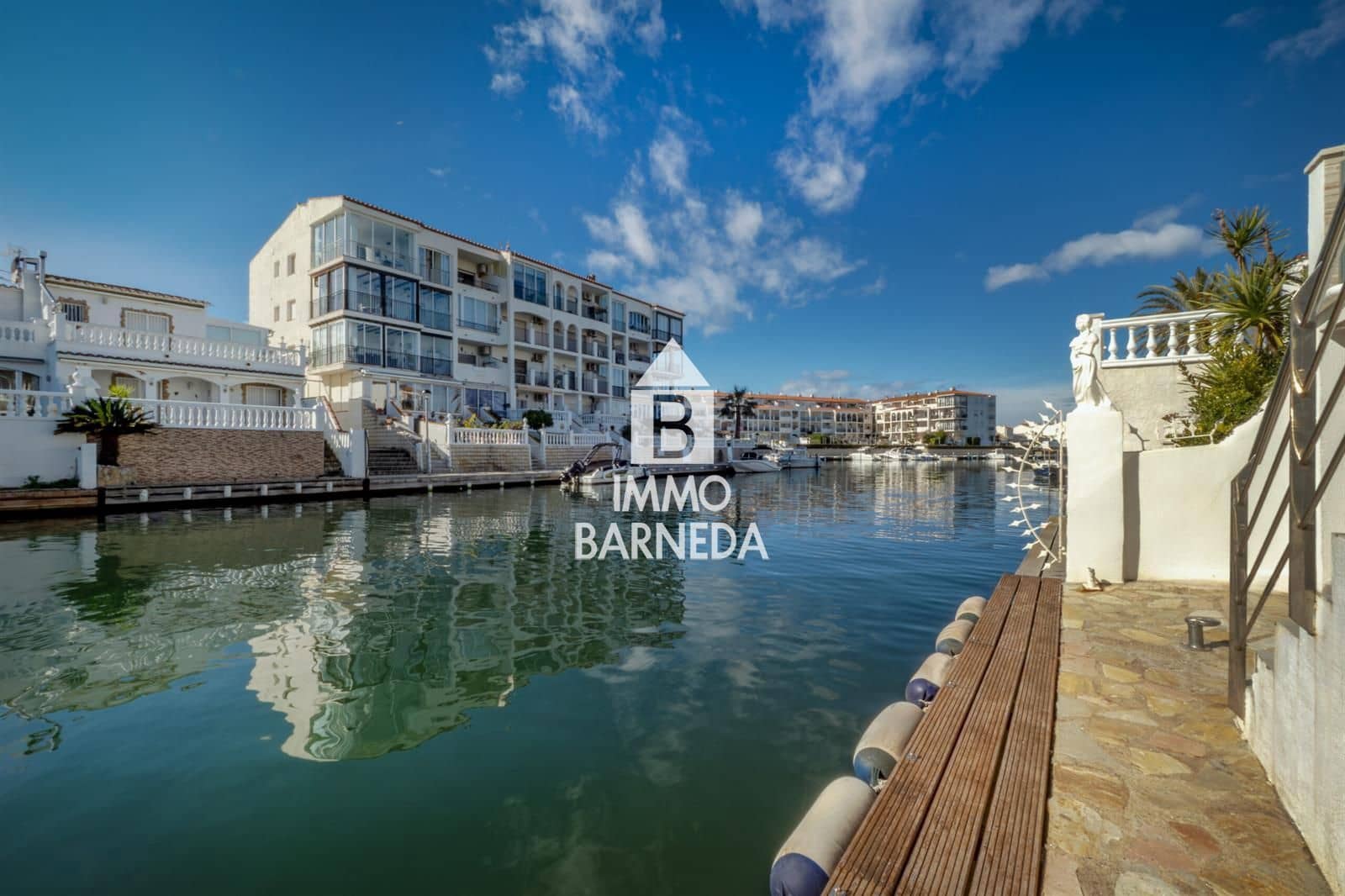 3 slaapkamer Villa te koop in Empuriabrava met zwembad garage - € 460.000 (Ref: 10159971)