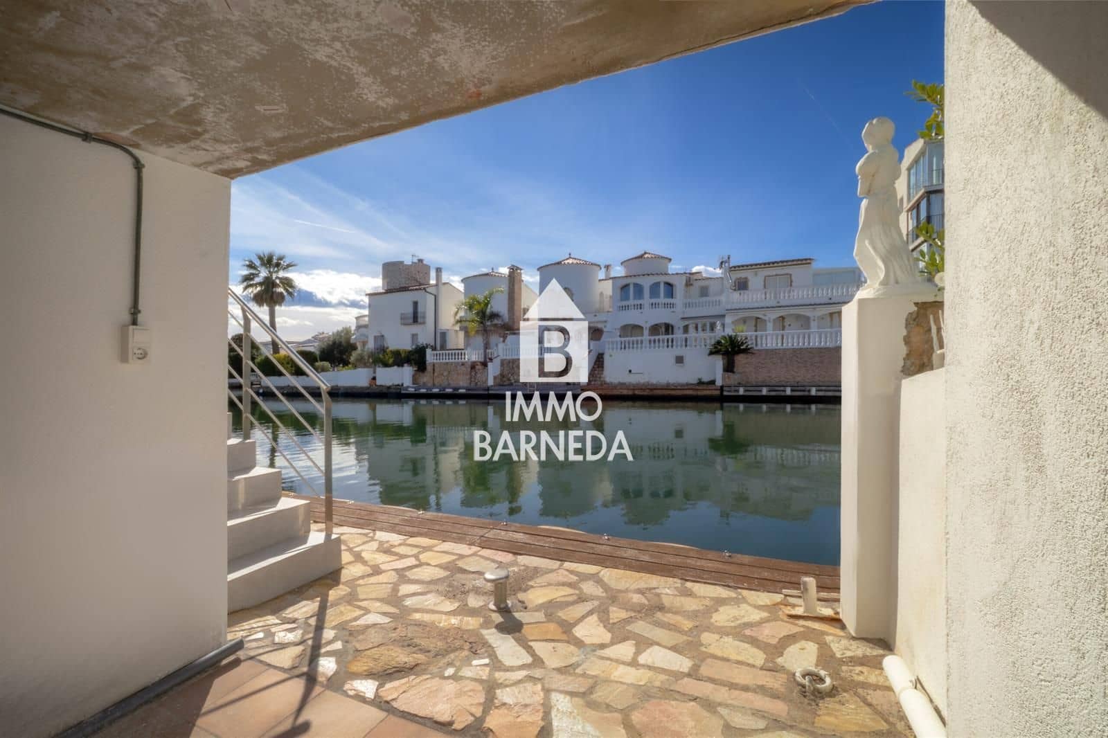 3 slaapkamer Villa te koop in Empuriabrava met zwembad garage - € 460.000 (Ref: 10159971)