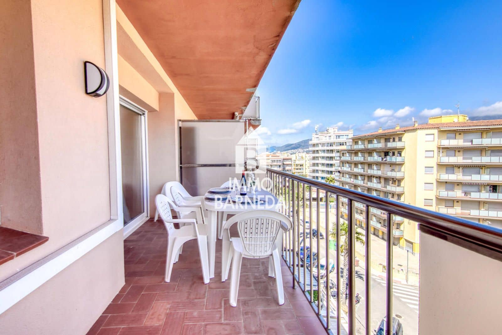 2 bedroom Flat for sale in Santa Margarida with garage - € 259,000 (Ref: 10163626)