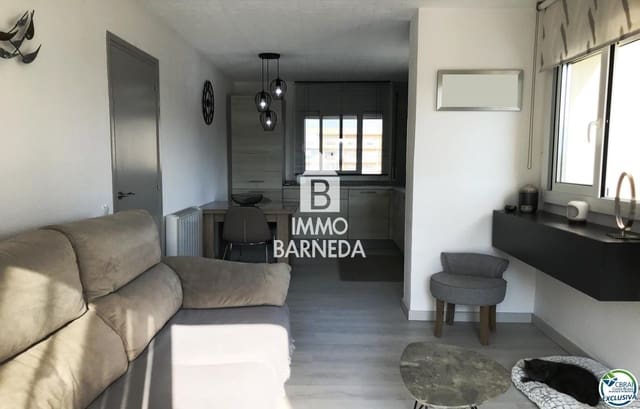 1 bedroom Flat for sale in Santa Margarida, Roses with garage - € 178,000 (Ref: 10165369)