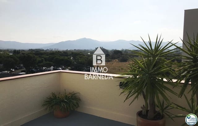1 bedroom Flat for sale in Santa Margarida, Roses with garage - € 178,000 (Ref: 10165369)