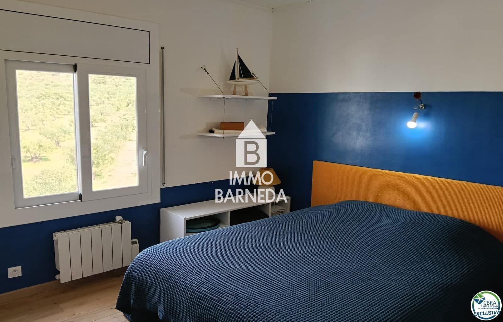 1 slaapkamer Flat te koop in Roses met zwembad garage - € 139.000 (Ref: 10172301)
