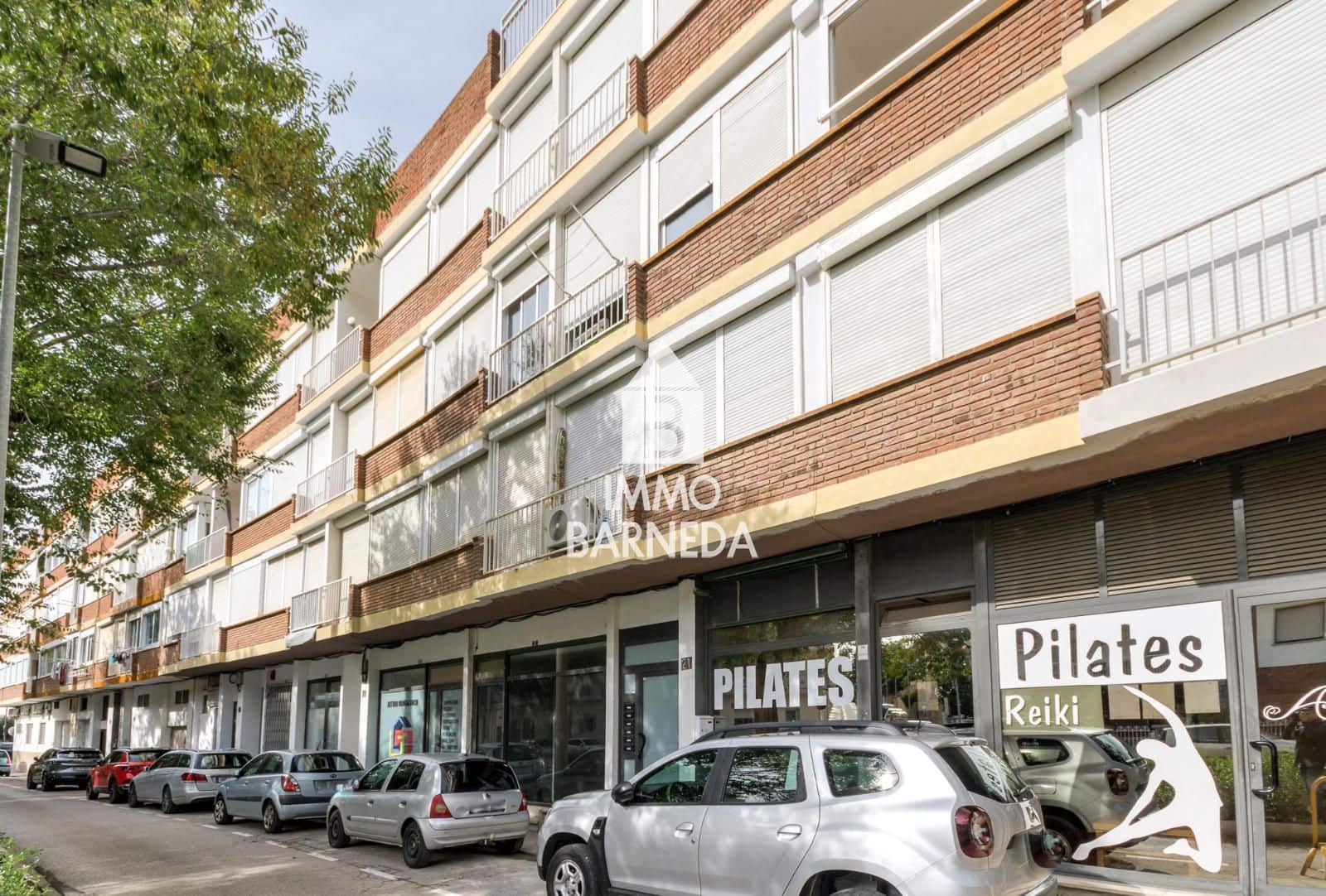 1 bedroom Flat for sale in Roses with garage - € 149,000 (Ref: 10177667)