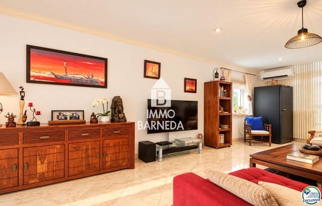 2 sypialnia Willa na sprzedaż w Empuriabrava, Castelló d'Empúries z garażem - 490 000 € (Ref: 10185951)