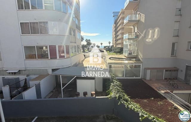 1 bedroom Flat for sale in Santa Margarida, Roses with garage - € 158,000 (Ref: 10187637)