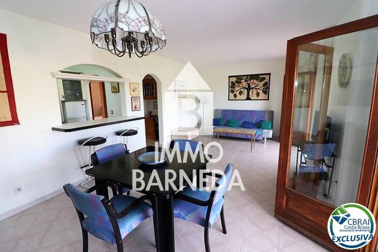 2 slaapkamer Flat te koop in Empuriabrava - € 219.000 (Ref: 8835077)