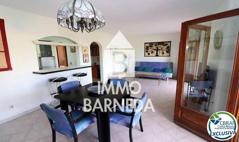 2 slaapkamer Flat te koop in Empuriabrava - € 219.000 (Ref: 8835077)