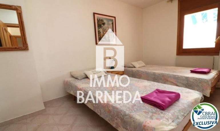 2 slaapkamer Flat te koop in Empuriabrava - € 219.000 (Ref: 8835077)