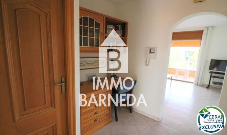 2 slaapkamer Flat te koop in Empuriabrava - € 219.000 (Ref: 8835077)