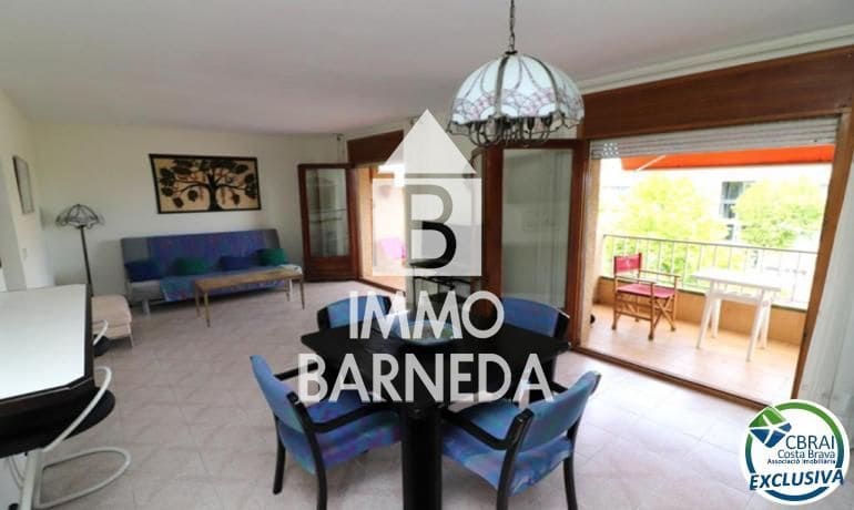 2 slaapkamer Flat te koop in Empuriabrava - € 219.000 (Ref: 8835077)