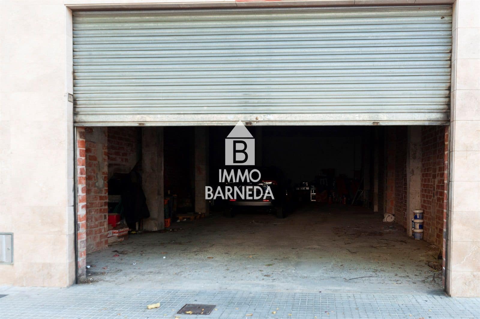 Commercieel te koop in Roses - € 320.000 (Ref: 8835079)