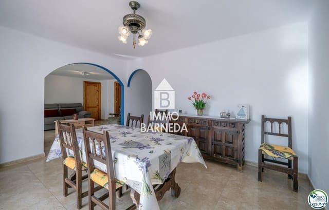4 sypialnia Mieszkanie na sprzedaż w Roses - 249 000 € (Ref: 8835083)