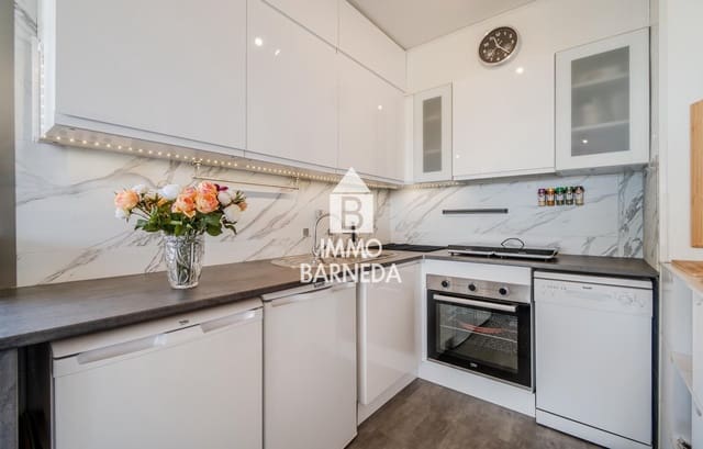 2 soveværelse Lejlighed til salg i Roses - € 229.000 (Ref: 8835101)