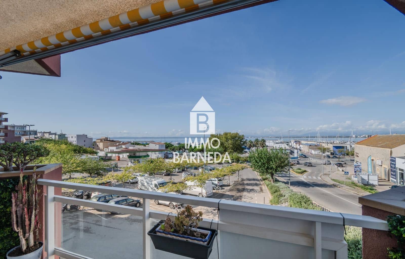 2 soveværelse Lejlighed til salg i Roses - € 229.000 (Ref: 8835101)