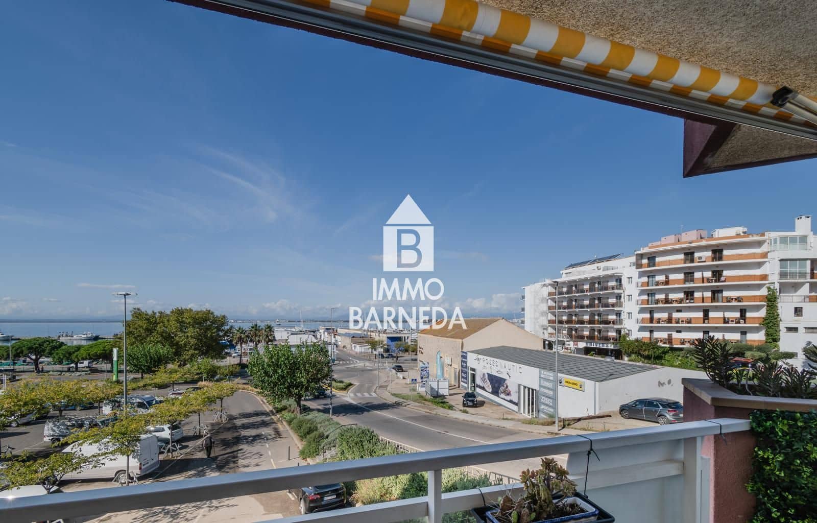 2 soveværelse Lejlighed til salg i Roses - € 229.000 (Ref: 8835101)