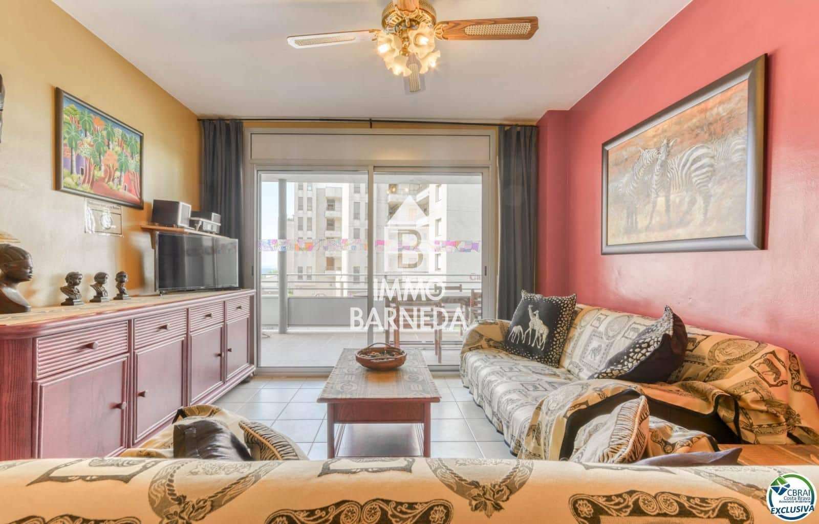 2 slaapkamer Flat te koop in Roses met zwembad garage - € 298.000 (Ref: 8835119)