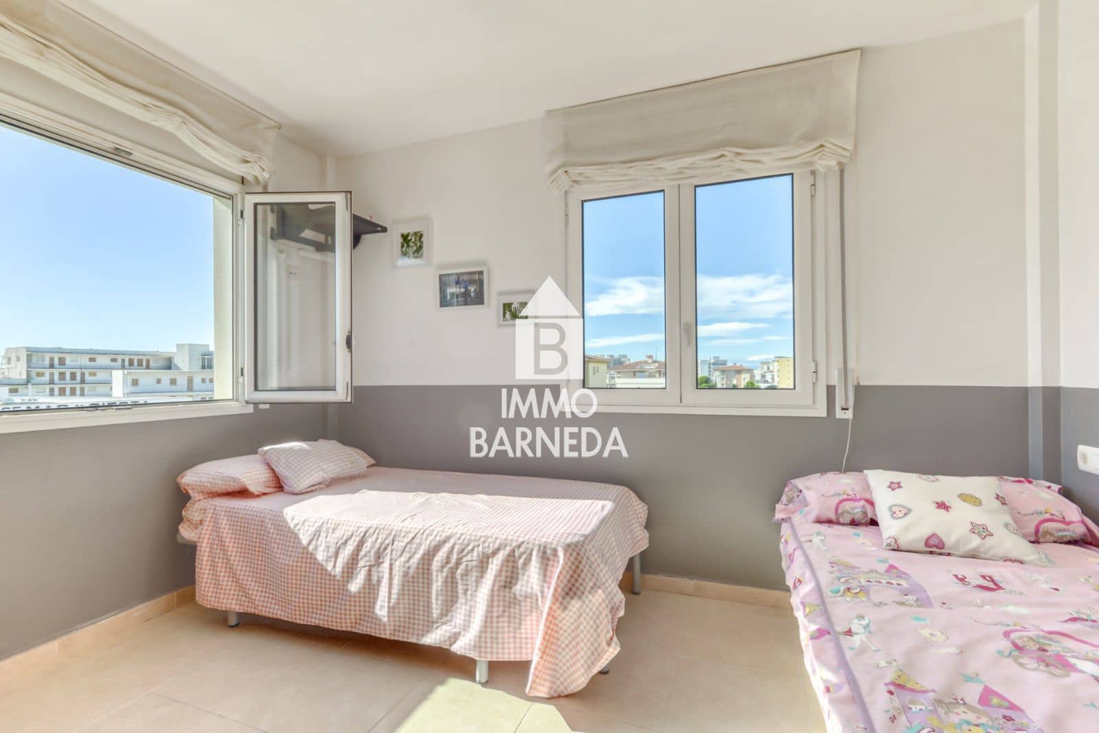 3 soveværelse Lejlighed til salg i Roses med garage - € 360.000 (Ref: 8835125)