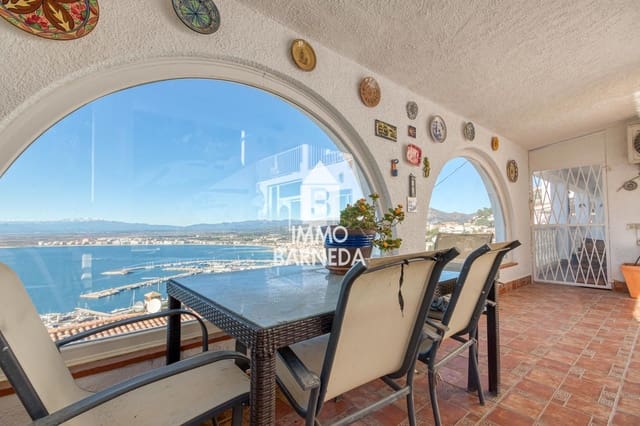 3 soveværelse Villa til salg i Roses med swimmingpool garage - € 790.000 (Ref: 8835327)
