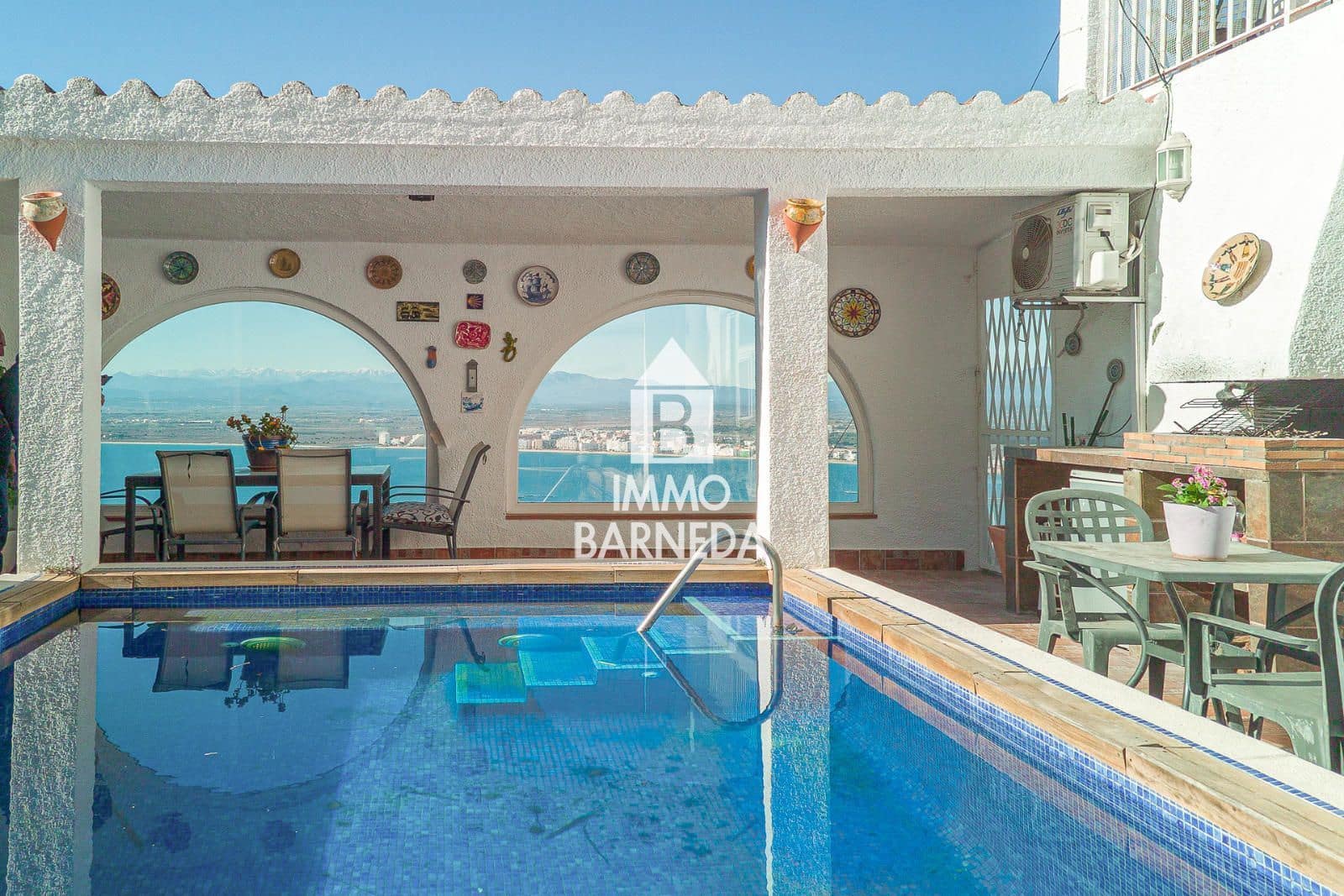 3 soveværelse Villa til salg i Roses med swimmingpool garage - € 790.000 (Ref: 8835327)