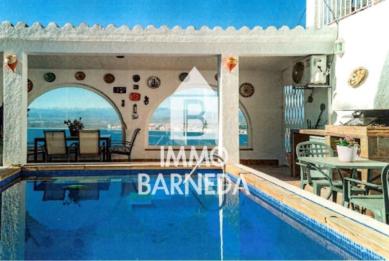3 soveværelse Villa til salg i Roses med swimmingpool garage - € 790.000 (Ref: 8835327)