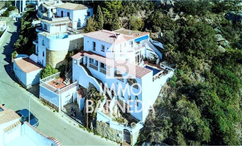 3 soveværelse Villa til salg i Roses med swimmingpool garage - € 790.000 (Ref: 8835327)