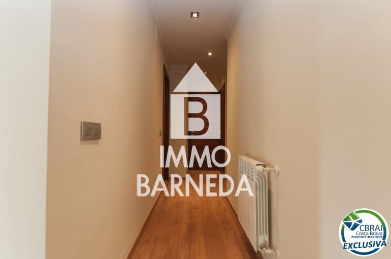 3 bedroom Villa for sale in Roses with pool - € 675,000 (Ref: 8835347)