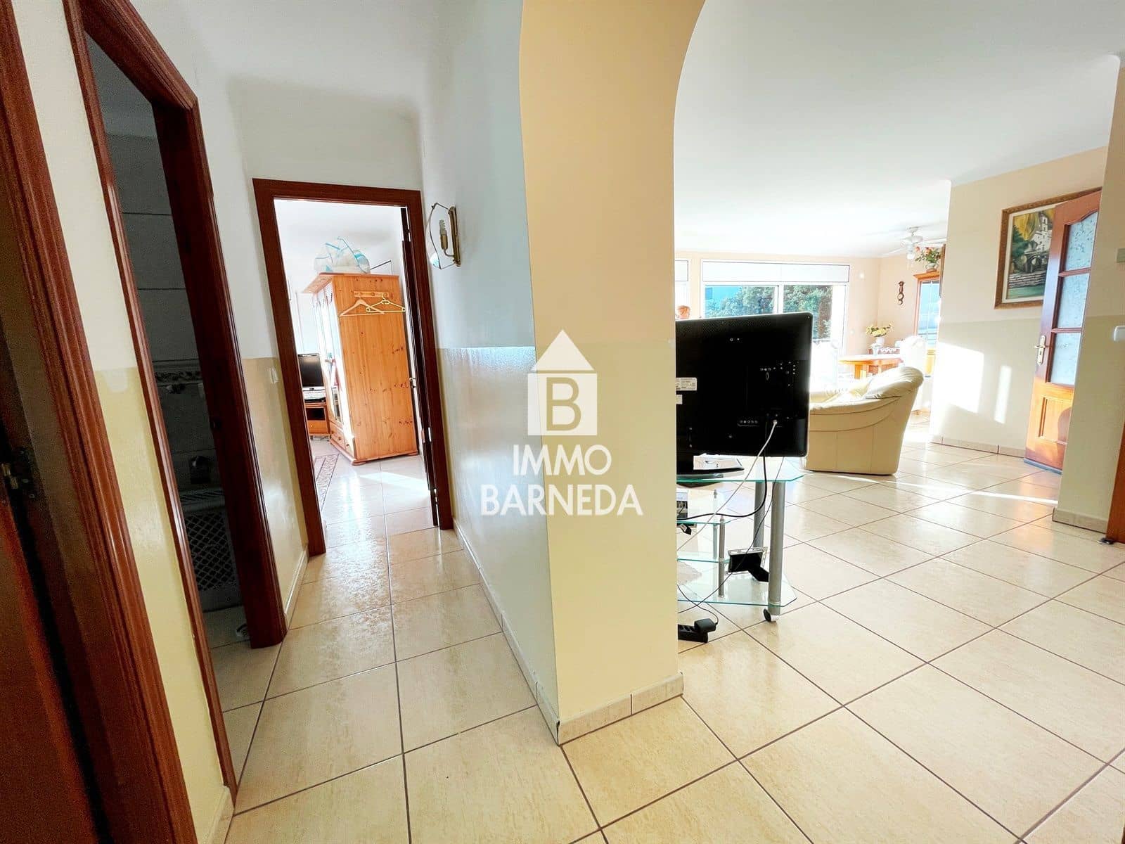 4 bedroom Villa for sale in El Mas Fumats with pool garage - € 780,000 (Ref: 8835349)