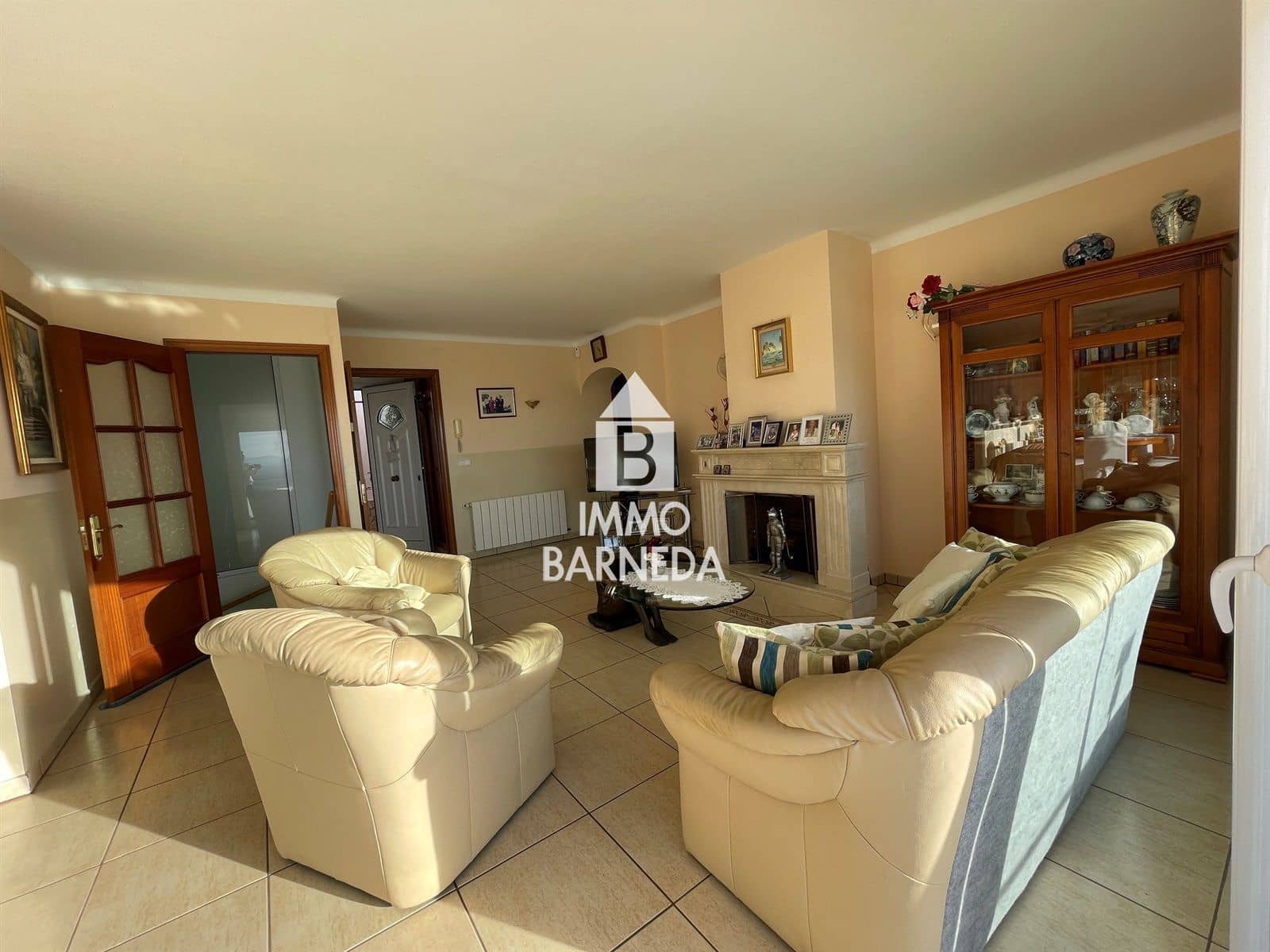 4 bedroom Villa for sale in El Mas Fumats with pool garage - € 780,000 (Ref: 8835349)
