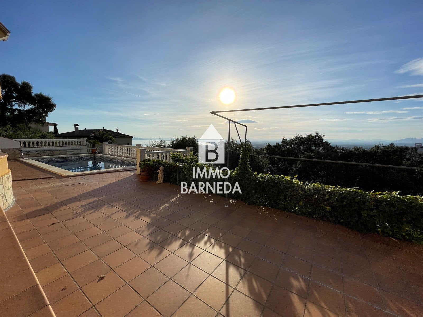 4 bedroom Villa for sale in El Mas Fumats with pool garage - € 780,000 (Ref: 8835349)