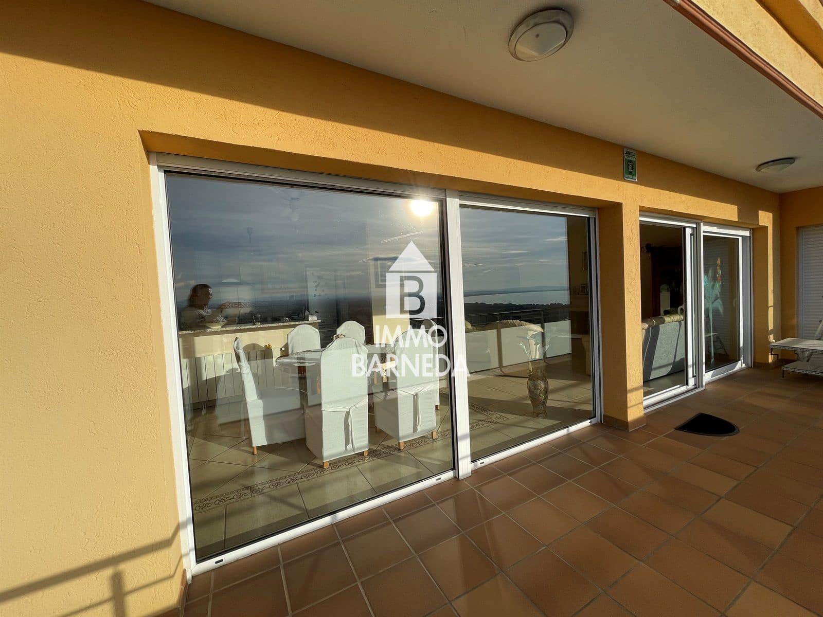 4 bedroom Villa for sale in El Mas Fumats with pool garage - € 780,000 (Ref: 8835349)