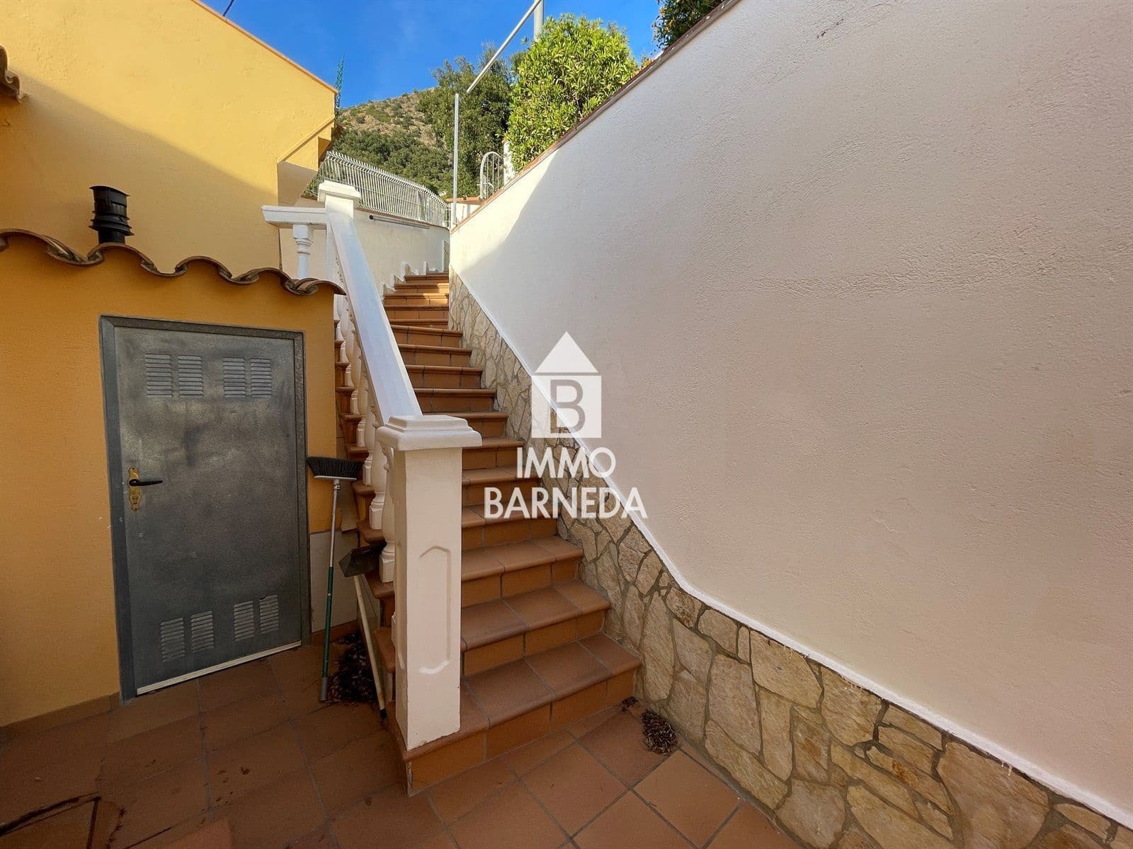 4 bedroom Villa for sale in El Mas Fumats with pool garage - € 780,000 (Ref: 8835349)