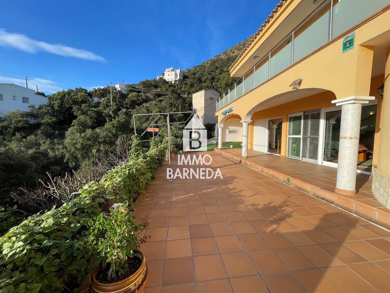 4 bedroom Villa for sale in El Mas Fumats with pool garage - € 780,000 (Ref: 8835349)