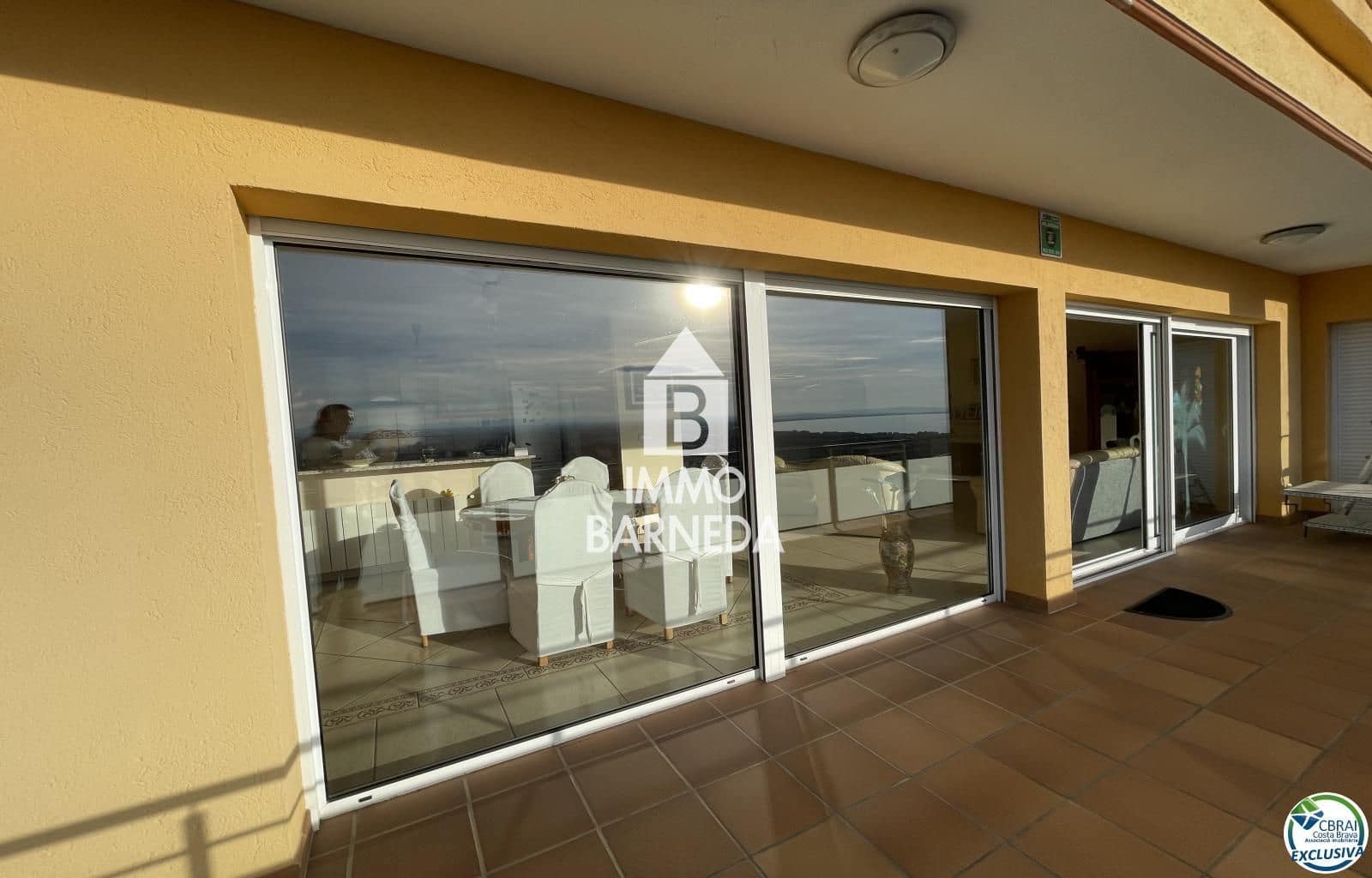 4 bedroom Villa for sale in El Mas Fumats with pool garage - € 780,000 (Ref: 8835349)