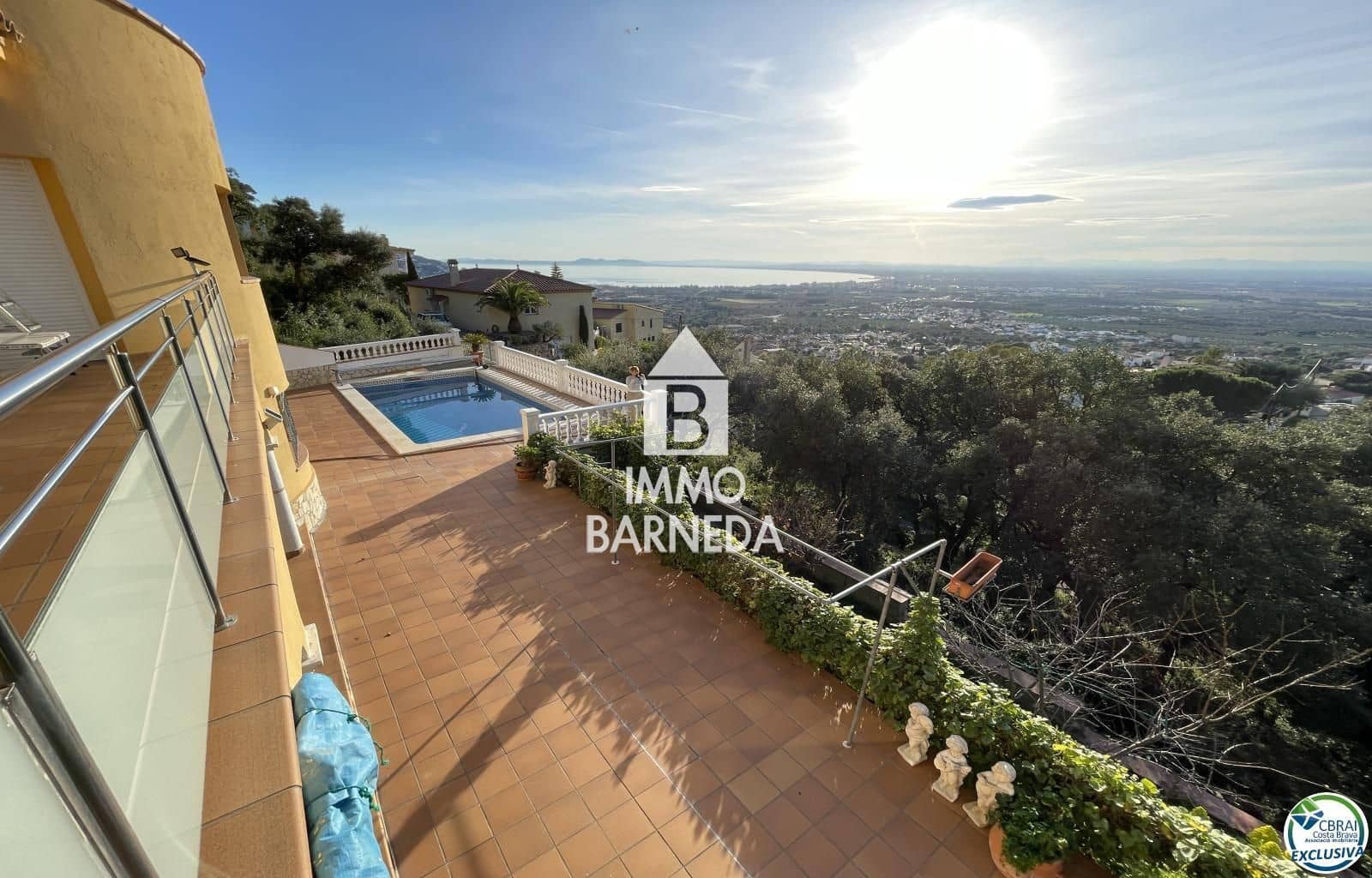 4 bedroom Villa for sale in El Mas Fumats with pool garage - € 780,000 (Ref: 8835349)