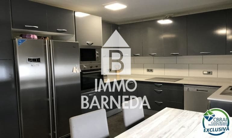 5 sypialnia Willa na sprzedaż w Roses - 460 000 € (Ref: 8835358)