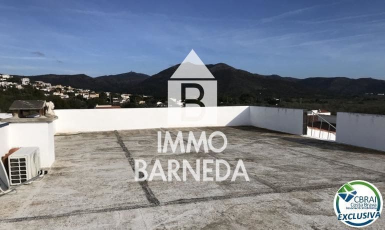 5 sypialnia Willa na sprzedaż w Roses - 460 000 € (Ref: 8835358)